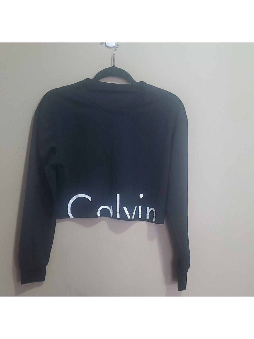 Calvin Klein Black Cropped Logo Sweatshirt - Women Size Medium